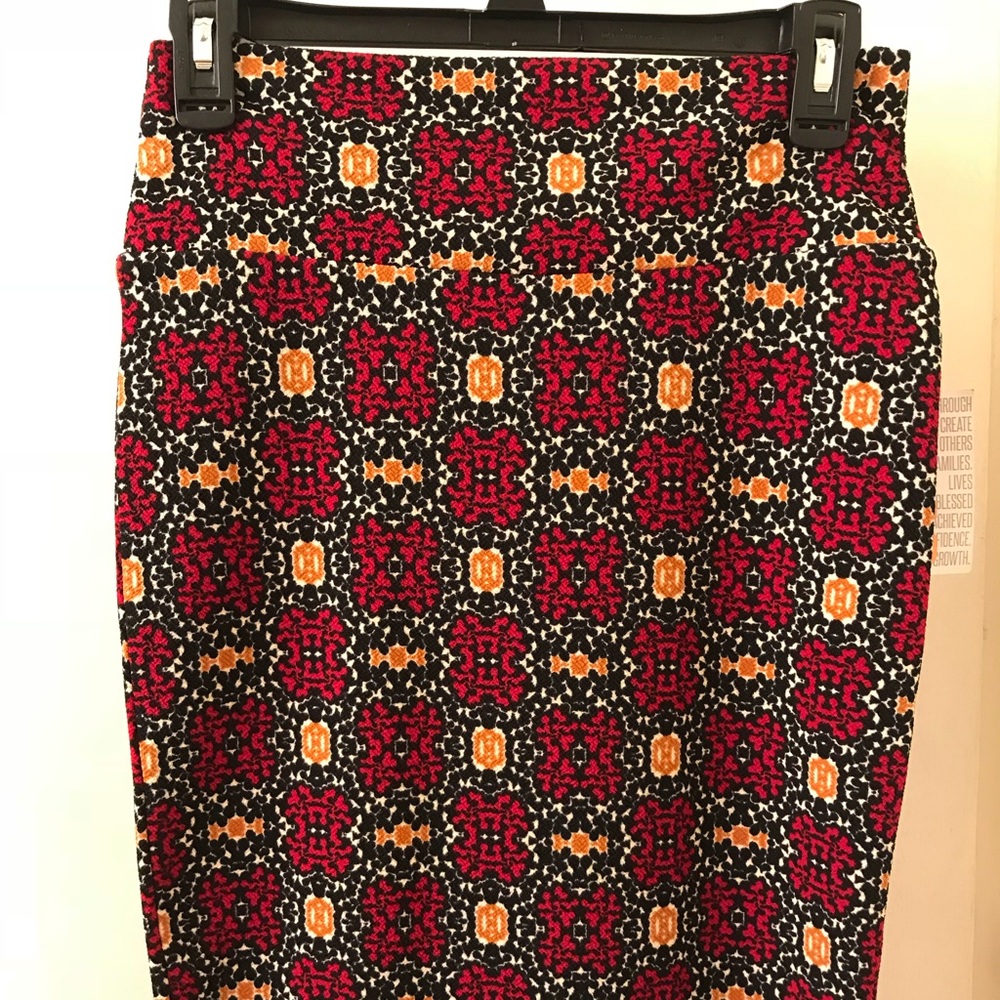 XS LuLaRoe Cassie